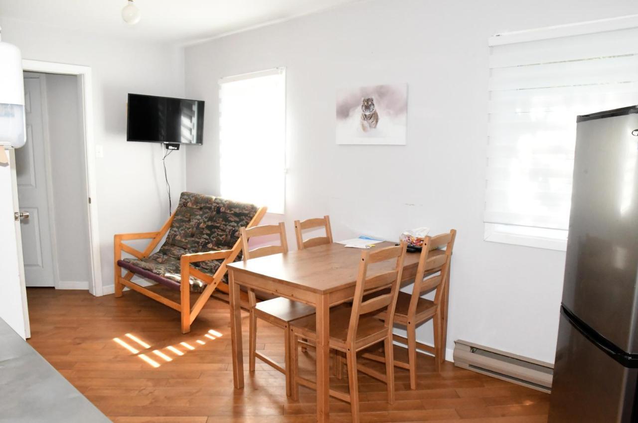 Chalets Du Lac Matapedia Val-Brillant エクステリア 写真